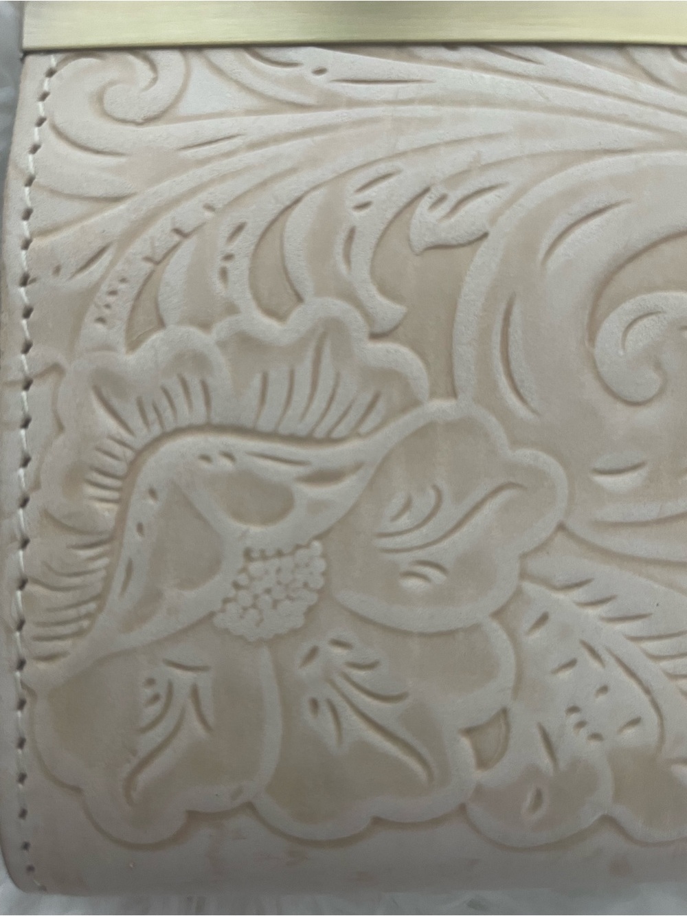 Patricia Nash Cauchi Wallet Chalk White Tooled Leather Western Luxe Cottagecore - Picture 8 of 16